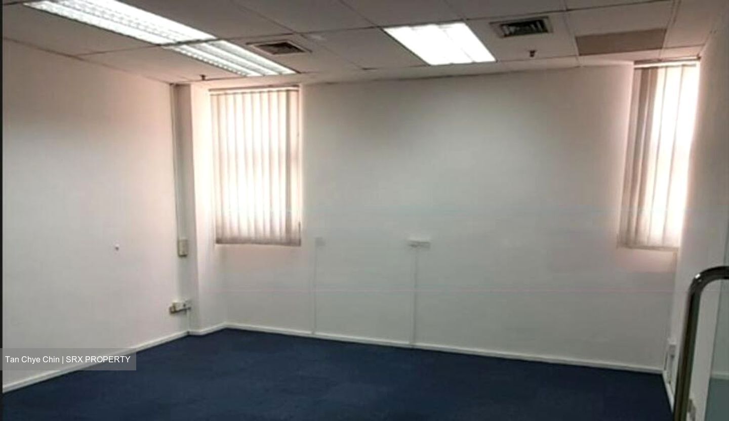 North Bridge Centre (D7), Office #474307341